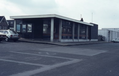 BUGGENHOUT  81-563.jpg